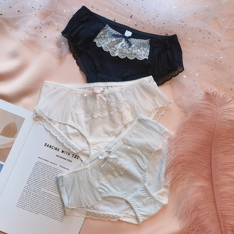 Day Department Ladies Briefs Briefs Cotton Briefs Female Embroidered Lotus Leaf Side Girl Shorts Sexy Cute Low Waist Triangle Pants