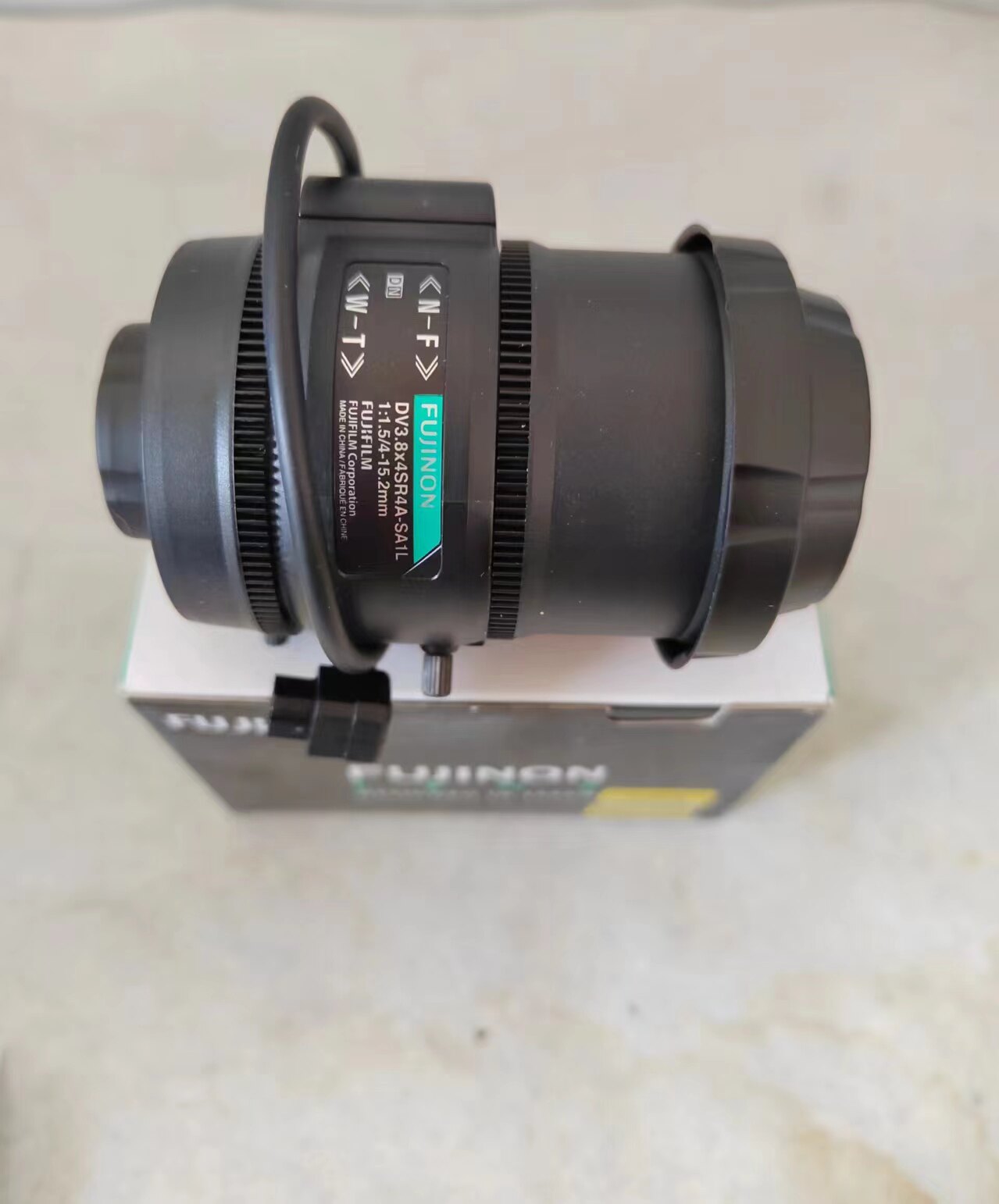 Fujinon DV3.8x4SR4A-SA1L HD 3MP 4-15.2mm infrared automatic aperture lens
