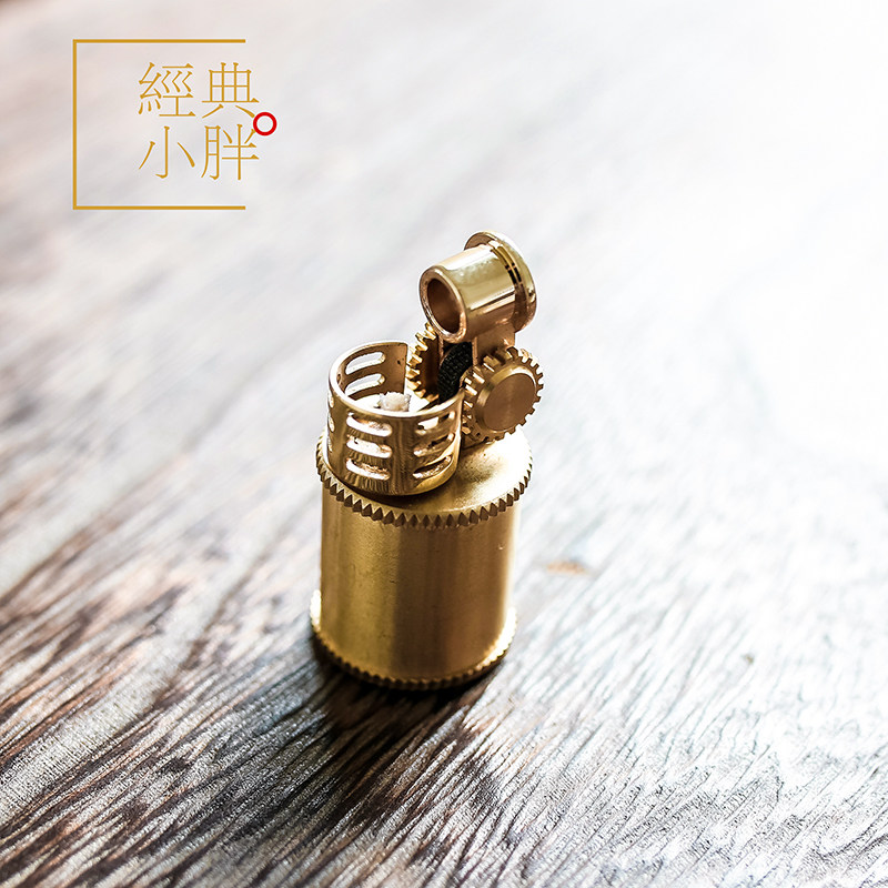 Nostalgia Sullo Small Fat Mound Retro Machinery Windproof Pure Copper Kerosene Lighter Individuality Birthday Gift Fire Lacquer Use