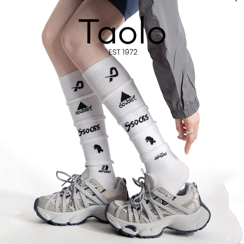 Japanese Taolo Sports Multi-Layer Patchwork Lettered Calf Socks for Women, Slouch Socks, Sweet and Cool Spicy Girl Football Socks, Long Tube Socks