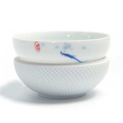 (Xiaoqian Shan Zhen)Xiaoshan Hall selected hand-painted blue and white fish fun thin tire jump knife thread tea leak