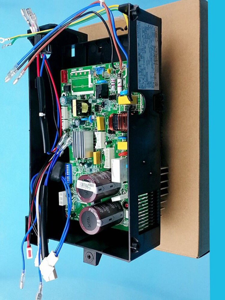 Original plant beauty frequency conversion air conditioning outdoor machine board hanging machine 23 26 32 32 35 outer machine BP2 AC universal electric control box