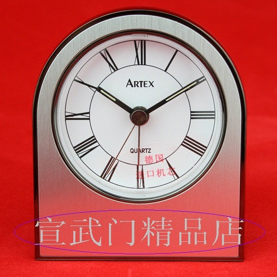 The 5 star hotel in Ata Time uses a student bedroom alarm clock 18404 in the Hong Kong Artex Creative Room