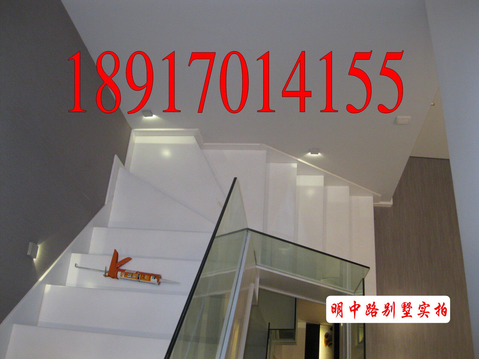 Лестница 钢木旋转楼梯，实木踏板室内阁楼钢梯 扶手护栏免费测量设计定制 BBK stairs