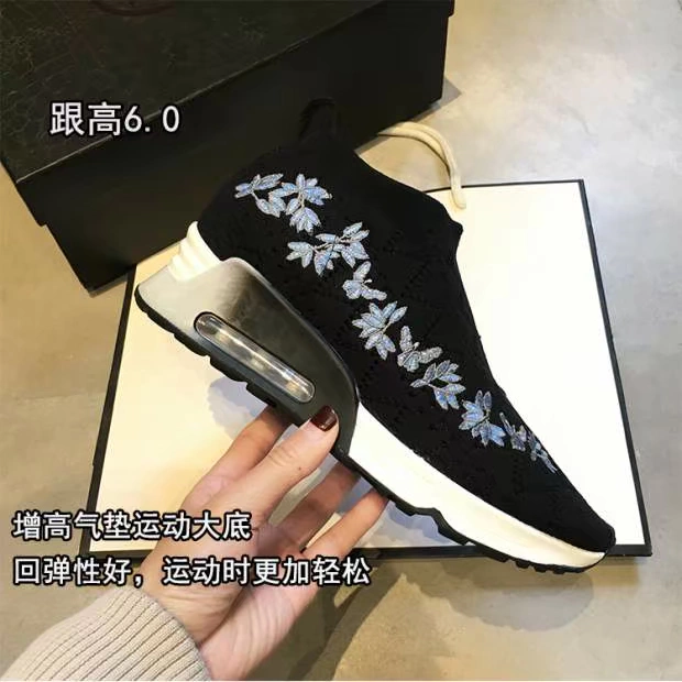 Châu Âu 2018 xuân mới nền tảng cao tầng giày nữ thời trang thêu dệt giày đế thấp