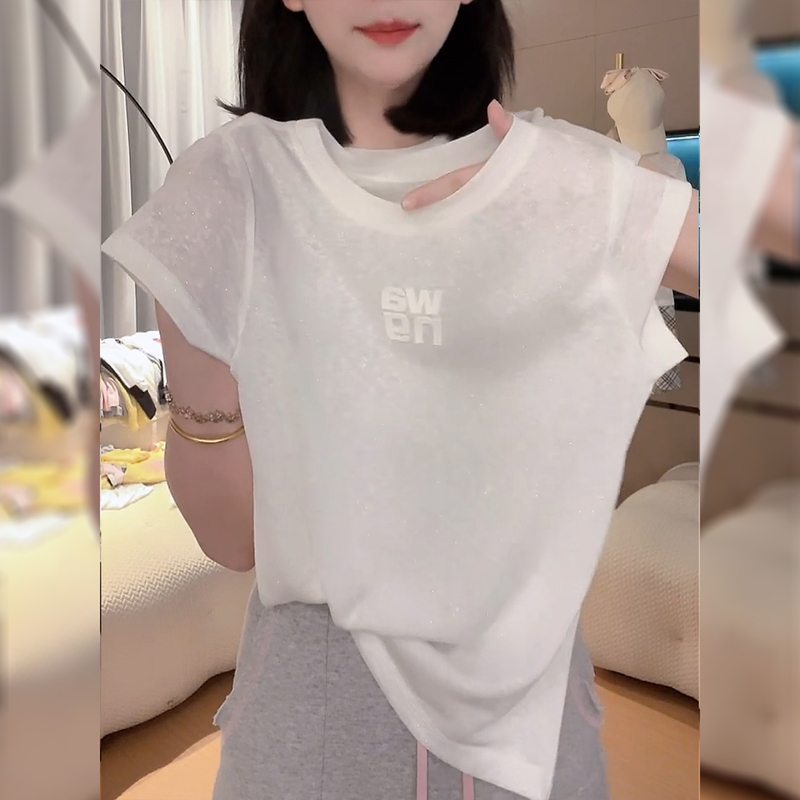 White Tencel Shimmer Short-Sleeve T-Shirt for Women, Summer 2026 New Korean Style, Slightly Sheer, Versatile, Slimming Base Top White Tencel Shimmer Short-Sleeve T-Shirt for Women, Summer 2026 New Korean Style, Slightly Sheer, Versatile, Slimming Base Top