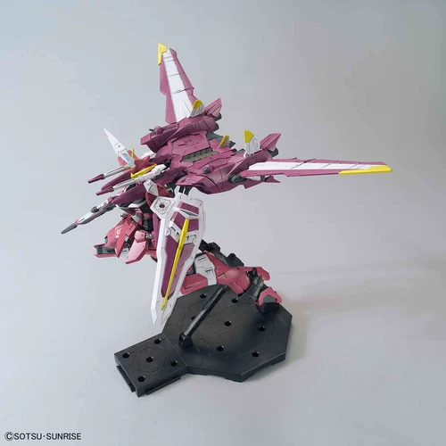 Модель Crown Bliss MG 1/100 ZGMF-X09A Судья Судья Гундам Сонт