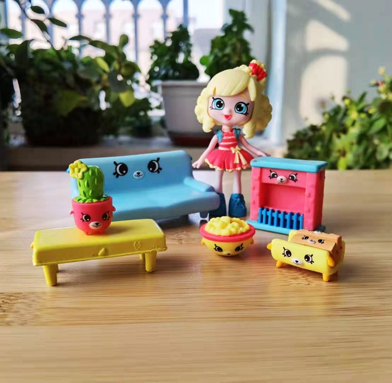 05#Clearance lovely spirit doll Pets furniture scene Ornaments Play the family Toys buy Five give One