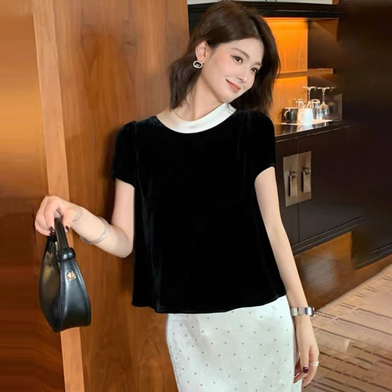 French-Style Color-Block Round-Neck Black Velvet Short-Sleeve Shirt for Women, 2026 Summer Trendy and Age-Reducing Design, Fashionable Top French-Style Color-Block Round-Neck Black Velvet Short-Sleeve Shirt for Women, 2026 Summer Trendy and Age-Reducing Design, Fashionable Top