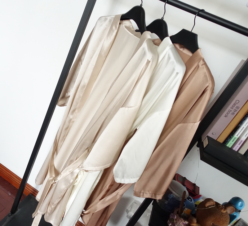Men's and Women's Silk Nightgown, Mulberry Silk Crepe Satin, Silky and Sexy Home Pajamas, Loose Casual Bathrobe, Three-Quarter Sleeves