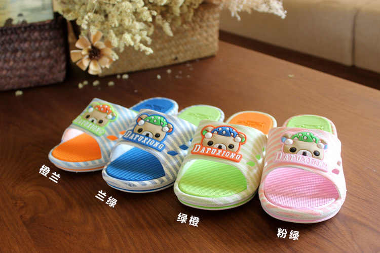 Pantoufles enfants en autre pour été - semelle plastique - Ref 986214 Image 8