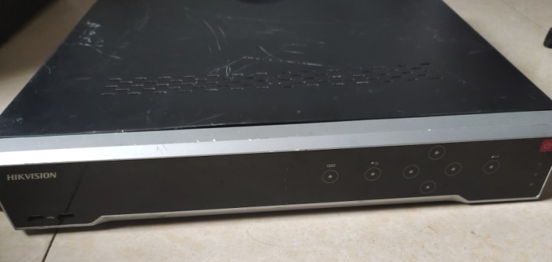 Hikvision H265 network DS-7708N-K4 HD surveillance hard disk video recorder 8-way Shanghai spot