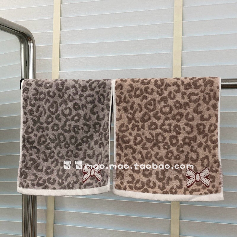 Cute Cartoon Leopard Print Bow Towel for Women, Soft, Water-Absorbent, Quick-Drying Face Towel, Household Adult Face Towel Cute Cartoon Leopard Print Bow Towel for Women, Soft, Water-Absorbent, Quick-Drying Face Towel, Household Adult Face Towel