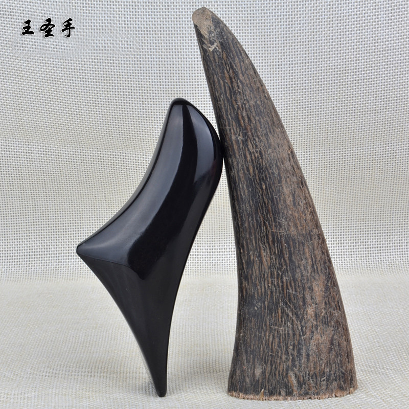 Natural black water horn triangle bird massager Soles of feet Full body beauty Acupressure massager massage horn tip production