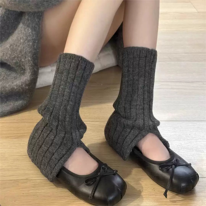 Merino Wool Leg Warmers, Thick and Loose, 100% Pure Wool, Calf and Ankle Protection, Stylish and Trendy Short Socks Merino Wool Leg Warmers, Thick and Loose, 100% Pure Wool, Calf and Ankle Protection, Stylish and Trendy Short Socks