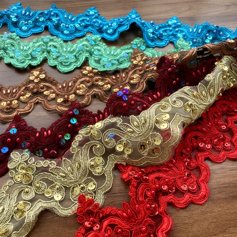 Description Picture 2 of itemDress hard lace Gold and silver color children's runway hand-nailed beaded sequins car bone lace wedding dress accessories