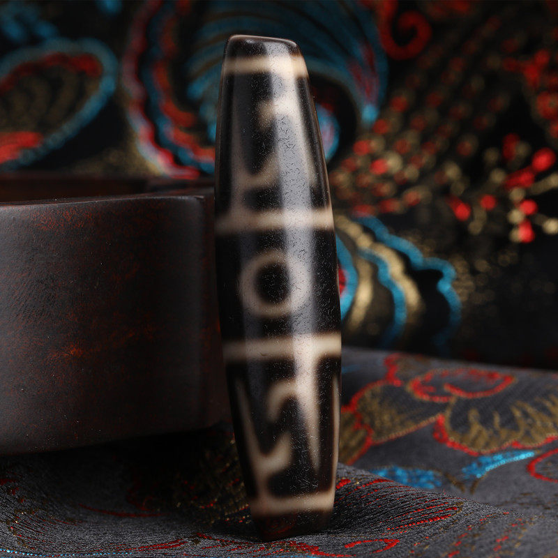 Please Dzi find the uncle collection level to the pure master magic instrument Dzi necklace pendant men's and women's collarbone chain accessories