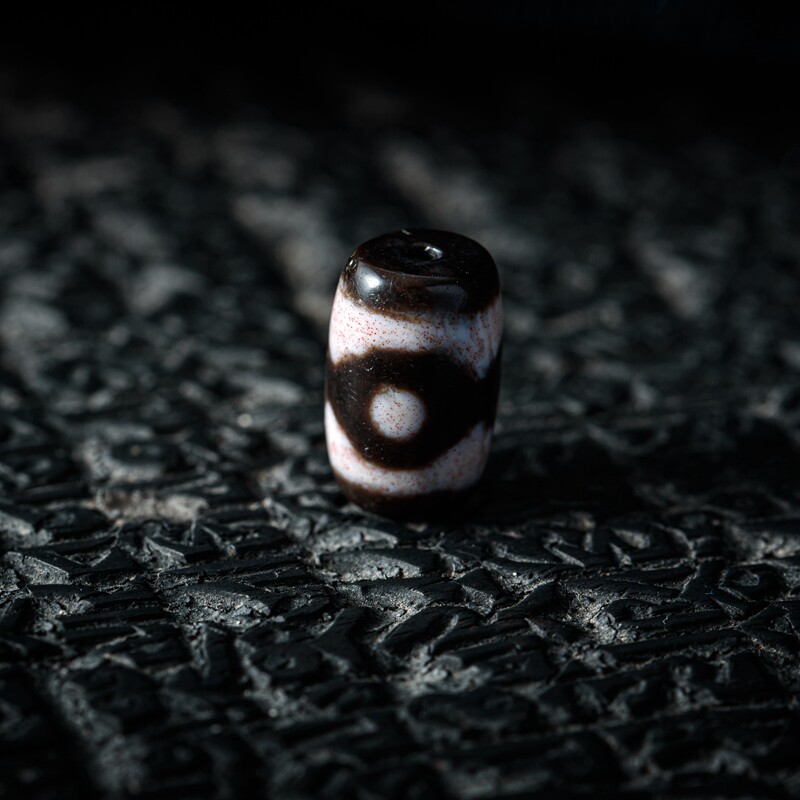 Natural Old Material Jade Medullary full of sand to pure altar City Three-eyed Tianzhu DIY film accessories to play with top waist bead accessories