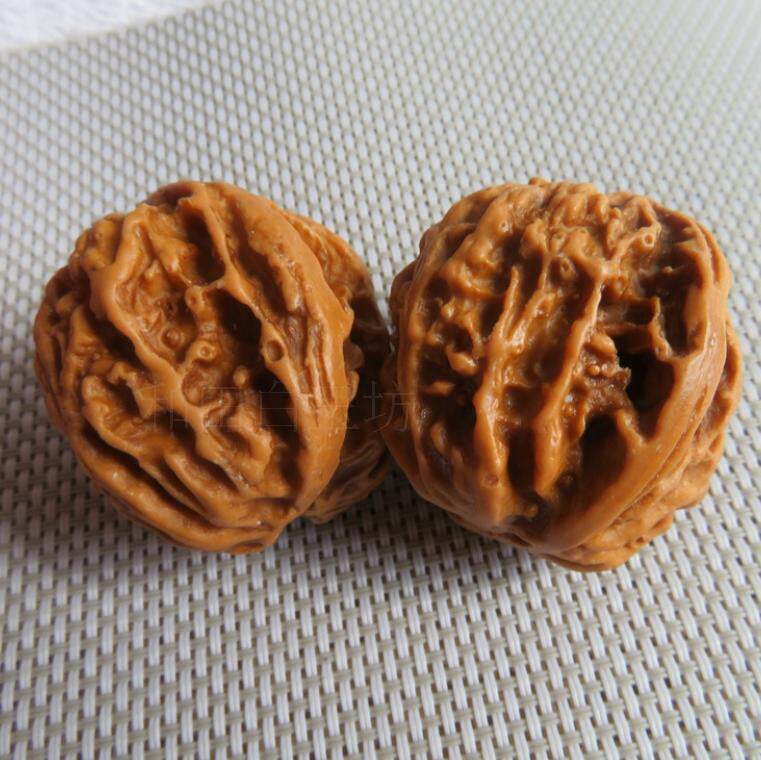 Walnut fitness ball middle - aged health ball health ball player piece resin hands ball and play