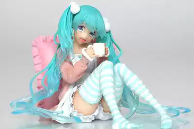 TAITO scenery model Hatsu future Miku original painting regular clothes pajamas sitting spot spot