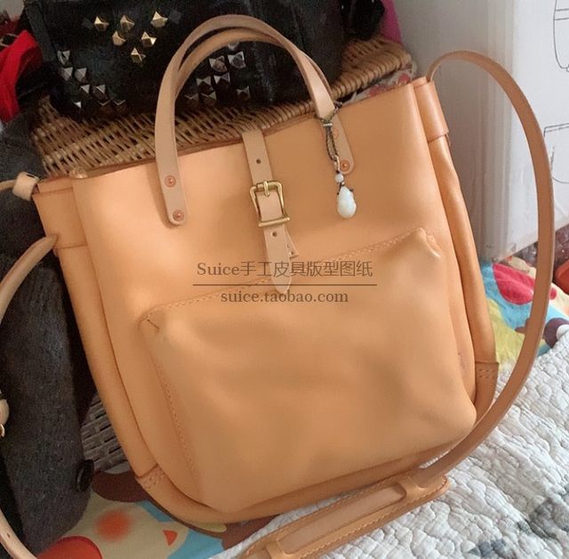 Motorcycle Bag Pattern, Handmade Leather Goods Drawings, Men's and Women's Models, European and American Khaki Style Bag Drawings