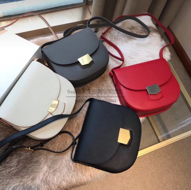 Tofu Bag Shoulder Bag Women's Saddle Bag Pattern Handmade Leather Drawings Violin Leather Pattern Drawings Cf02