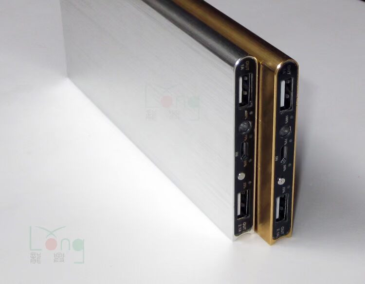 Tianshu siêu mỏng điện thoại di động tự làm tổ sạc pin kho báu tăng cường lắp đặt vỏ polymer 7561121