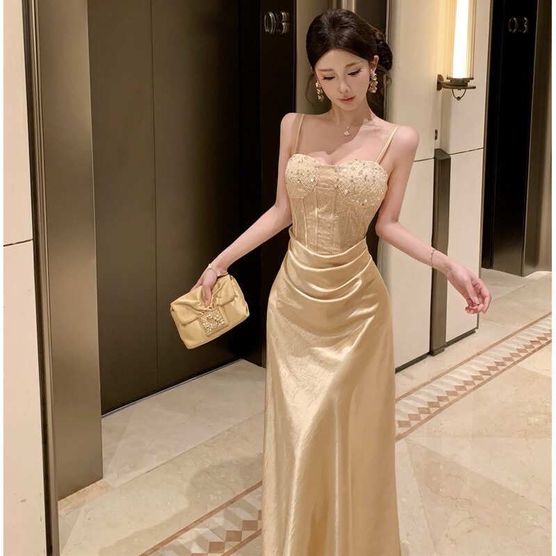 Light Luxury Style Sequined Lace Tube Top Dress for Women, Socialite Style, High-End Feel, Waist-Cinching, Slimming, Long Dress Light Luxury Style Sequined Lace Tube Top Dress for Women, Socialite Style, High-End Feel, Waist-Cinching, Slimming, Long Dress