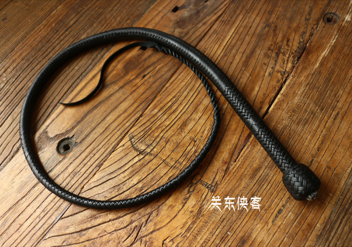 Skull Black Manba Snake Whip to the East Grand-Man Artisanal Leather Whip to teach whip horse whip 1-2 m paragraph (subject to be customized) - Taobao