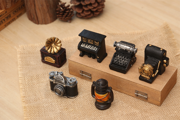 Retro hoài cổ đồ trang trí sắp xếp phòng trang trí máy tính để bàn nhà sáng tạo mô hình phòng ngủ phòng khách tủ dcor phòng ngủ nhỏ không giường