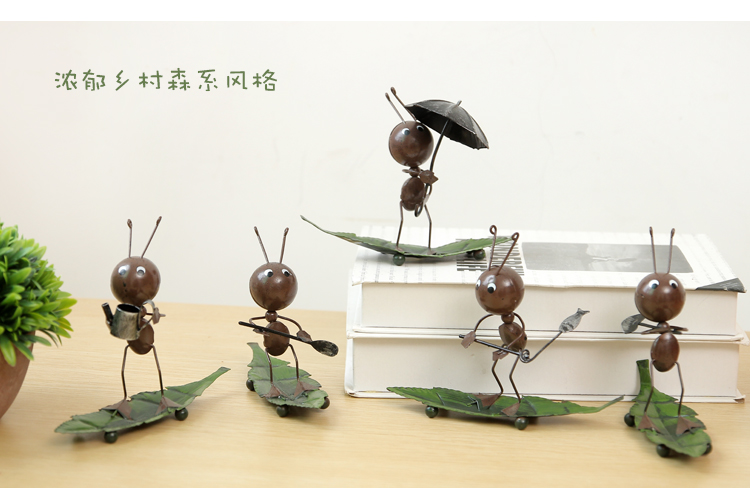 Sáng tạo dễ thương rèn sắt đồ trang trí nhỏ phòng khách TV tủ rượu tủ trang trí nhà phòng trang sức nhỏ hiển thị trang trí phòng khách nhà ống