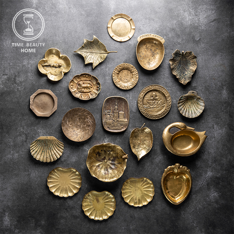 10 14 New Europe and America Y group retro brass old vintage furnishing home to the Western antique collection soft