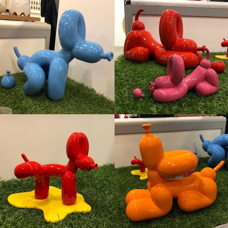 Lele Game Peeing Balloon Dog Figurine Sculpture Children's Cartoon Pooping Dog Electroplated Dog ins Nordic