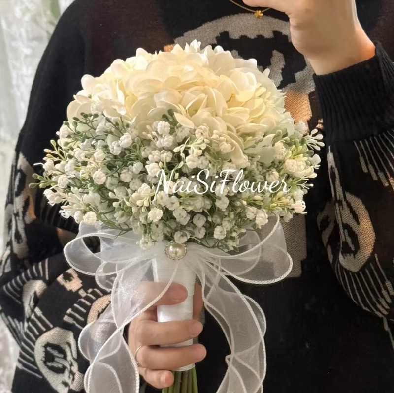 High-End Rose Artificial Flower Wedding Bouquet for Bride, Wedding Photography Props, Registration Certificate, Baby's Breath Bouquet High-End Rose Artificial Flower Wedding Bouquet for Bride, Wedding Photography Props, Registration Certificate, Baby's Breath Bouquet