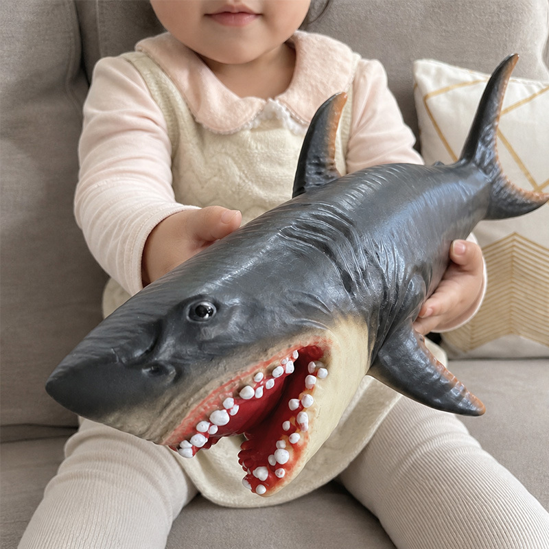 Large Shark Artificial Marine Life Undersea Animal Model White Megalodon Boy Kidsren's New Year's Gift Toy