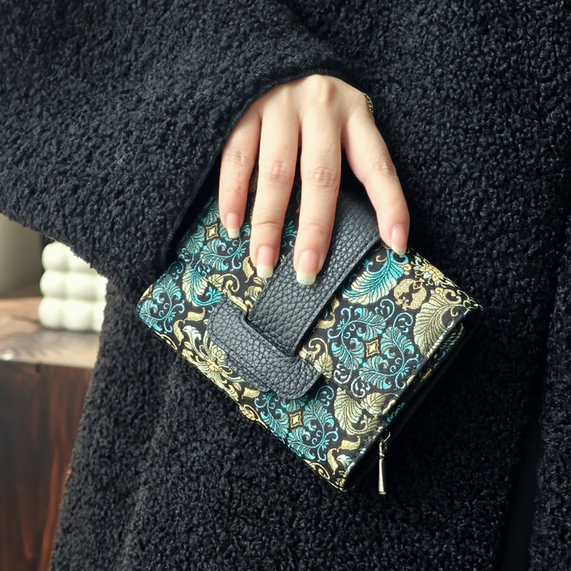 Intangible Cultural Heritage Master Song Jin Short Wallet, New Chinese Style, Exquisite Hand-Held Small Bag, Large Capacity Card Holder, Birthday Gift Intangible Cultural Heritage Master Song Jin Short Wallet, New Chinese Style, Exquisite Hand-Held Small Bag, Large Capacity Card Holder, Birthday Gift