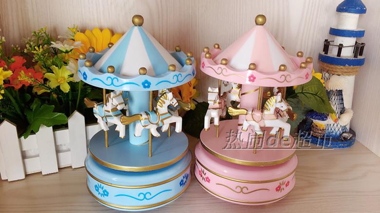 Merry-go-round music box birthday cake decoration decoration baking plug-in creative music box gift Wood