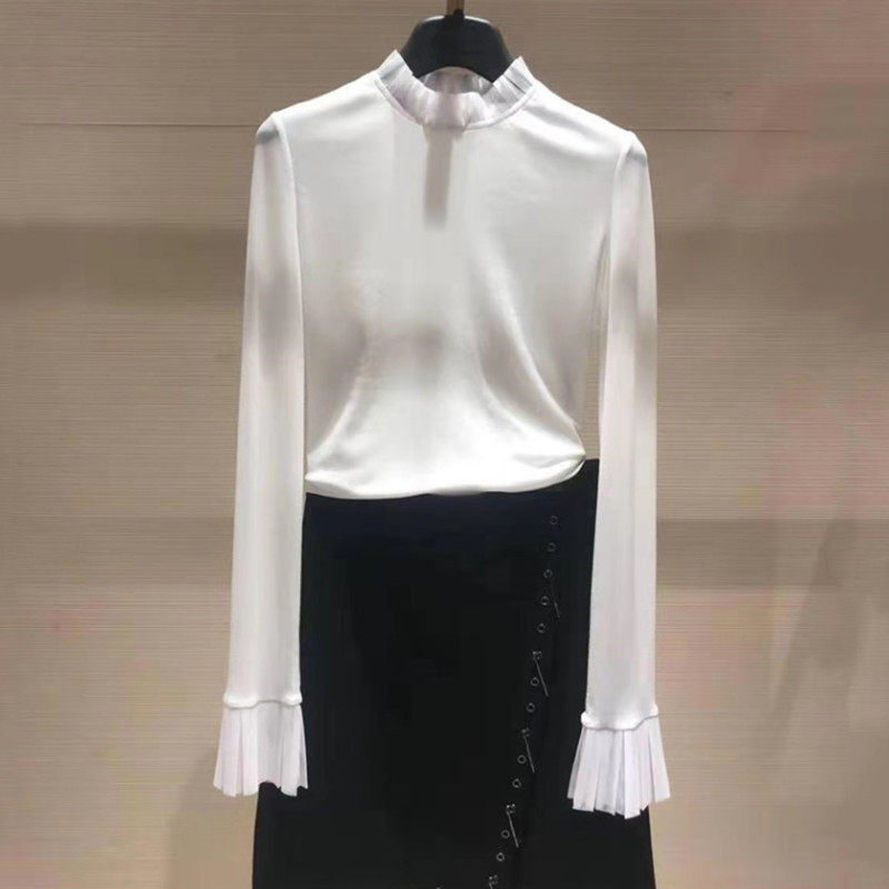 Gocie's new 2022 spring brand women's special cabinet standout neckline net yarn trumpeter sleeve elastic inside lap