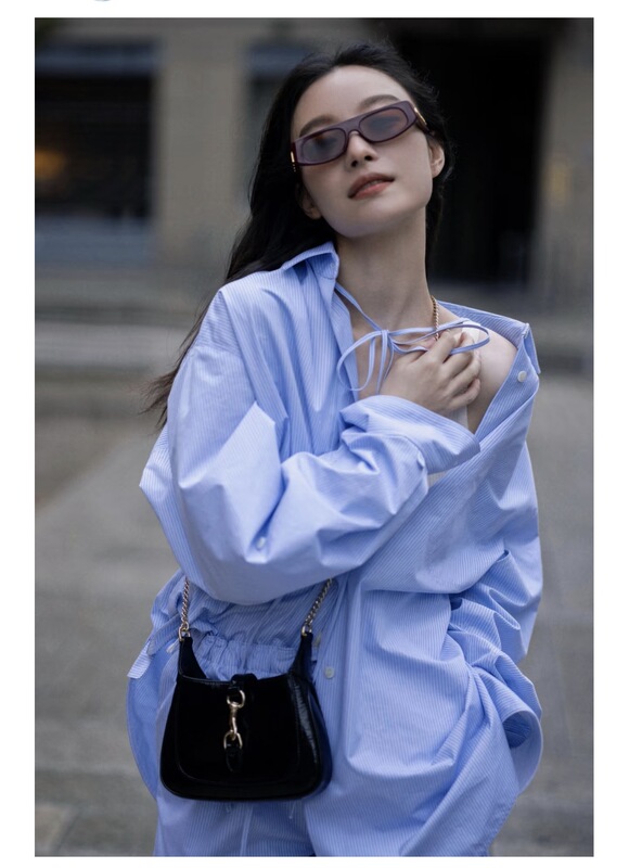 Gu*Cci Women's Fresh Blue Striped Long Shirt, Same Style as Ni Ni, Size 40, Bust 54, Show Model