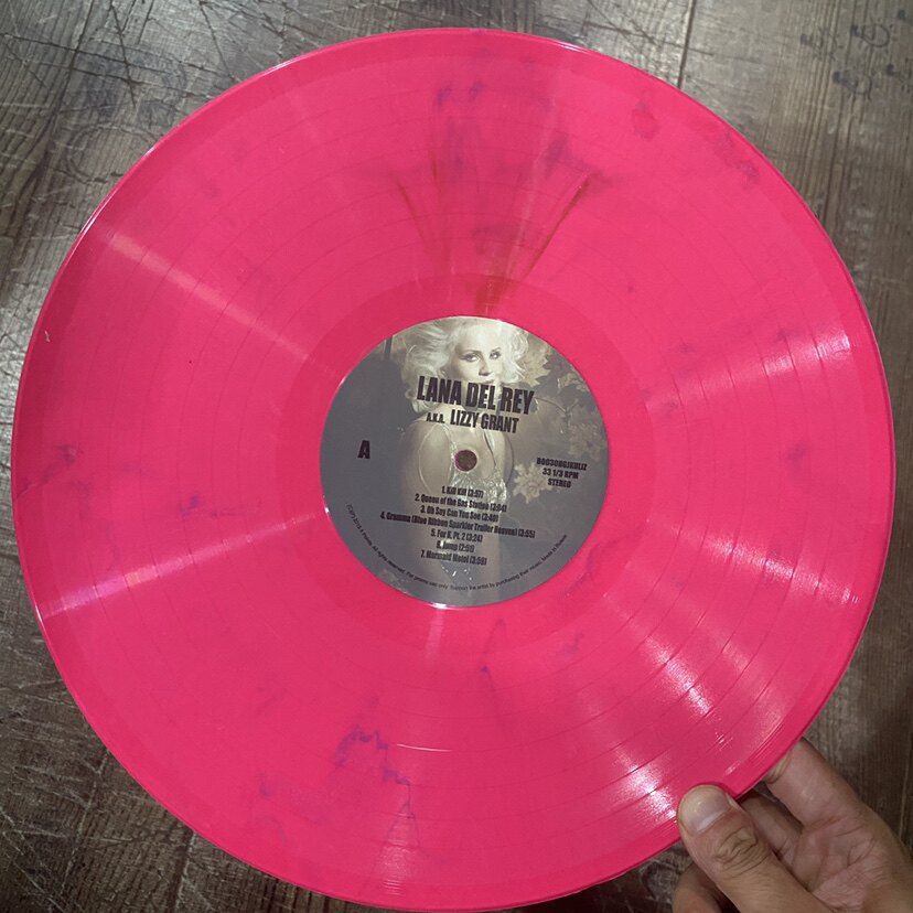 Spot Lana del Rey Ka Lizzy Grant to beat Sister Powder Gel Black Gum Record LP