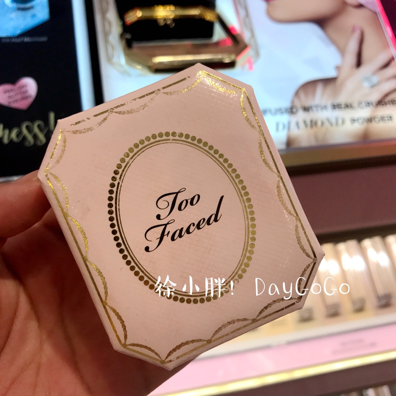 Pre! Kim cương Giáng sinh quá sáng kim cương ánh sáng mặt trời 2017 phấn bắt sáng mac