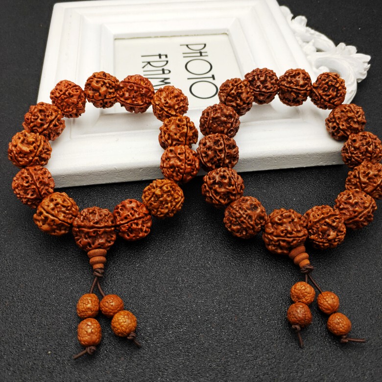 Five-Petal Vajra Bodhi Seed Bracelet Buddhist Beads for Men and Women, Large Vajra Agarwood Buddha Head Wooden Hand Jewelry Men's Bracelet