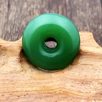 Темно -зеленый пинг с пряжкой