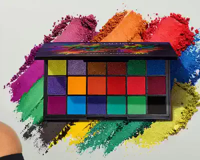 Spot makeup revolution Tropical Carnival Holiday X Tammi Collaboration 24 Color Eyeshadow