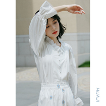 Flower gig A556 white sweet and French style pleated crochet long sleeve V collar salt series shirt horn sleeves pure cotton lining spring