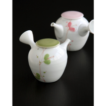 Spot Japanese imported hand-painted pink hipster 260 ml Japanese flat cover horizontal hand porcelain teapot for tea
