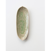 Spot Japanese imported letter and hand made rough pottery bamboo leaf shaped ice crack glaze long dish Japanese cuisine container