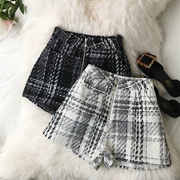 2018 thu đông mới nước hoa nhỏ màu kẻ sọc quần short dây kéo cao eo rộng chân dày quần thường nữ hoang dã