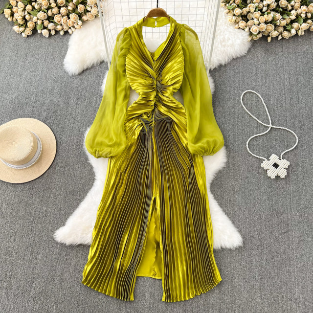 Spring and Autumn European and American Retro Temperament Bubble Long-sleeved Halter Neck Backless Waist Slim Slit Metal Color Pleated Dress