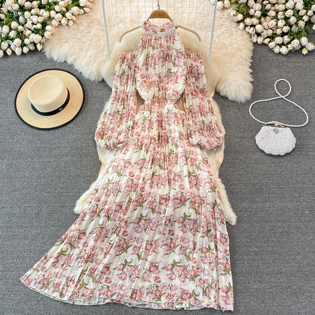 Hanging neck off-shoulder floral dress women's summer fashion fashion age-reducing puff sleeves over-the-knee chiffon large swing long skirt